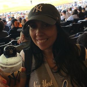 Meet your Posher, Carmen